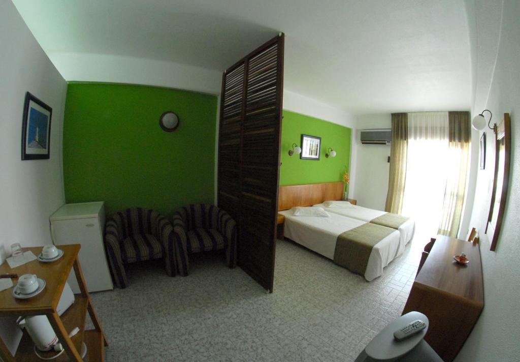Edificio Novo Rosamar Al Hotell Silves Rum bild