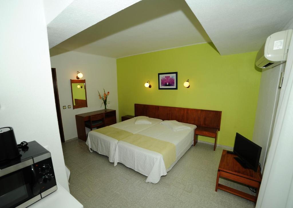 Edificio Novo Rosamar Al Hotell Silves Rum bild